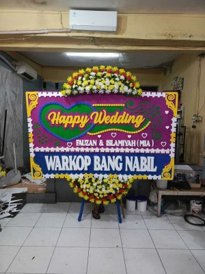 Papan Bunga di Pogungjurutengah Bayan